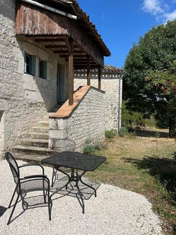Maison de campagne pour 4 personnes, avec jardin et vue à Montaigu-de-Quercy