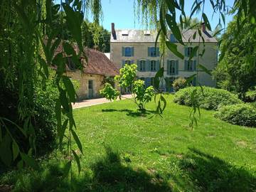 Gîte pour 6 personnes, avec jardin et piscine dans Indre