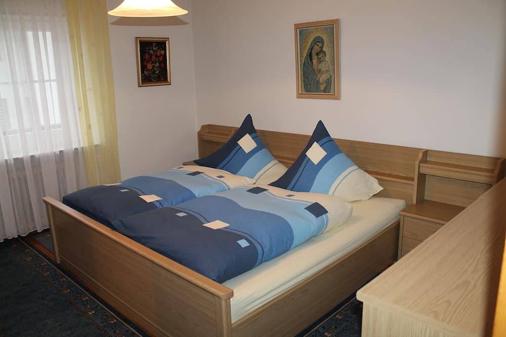 Ganze Wohnung, 120m² Ferienwohnung mit Niveau in Kirchberg, im Herzen des Bayerischen Waldes. in Kirchberg im Wald, Ostbayern