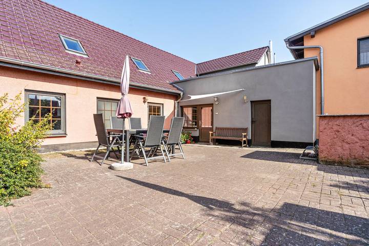 Ganze Wohnung, Ferienwohnung 'Drewitzer See, 40qm' mit Privatterrasse, Gemeinschaftsgarten und Wi-Fi in Malchin, Kummerower See