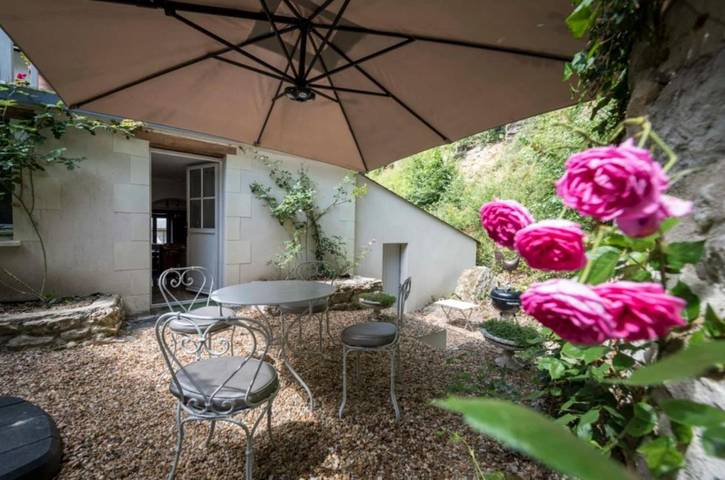 Location de vacances pour 4 personnes, avec terrasse à Chênehutte-Trèves-Cunault - 2