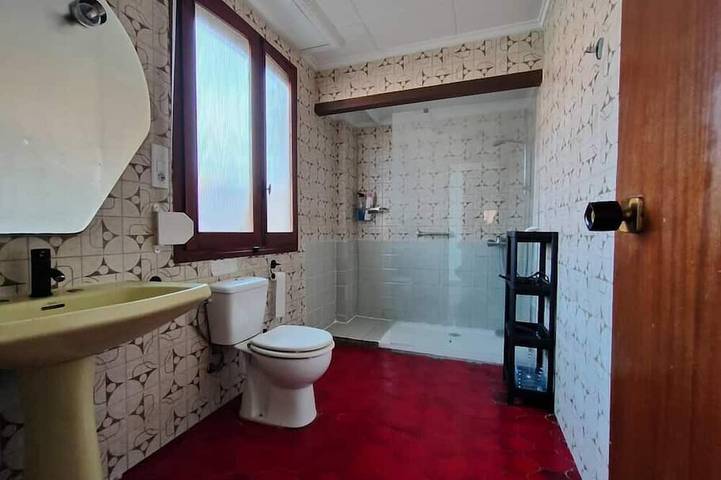 Apartamento entero, Pensión Benavente. 4 - (Playa 1,5km / Ap7-3min) in Moncófar, Costa del Azahar