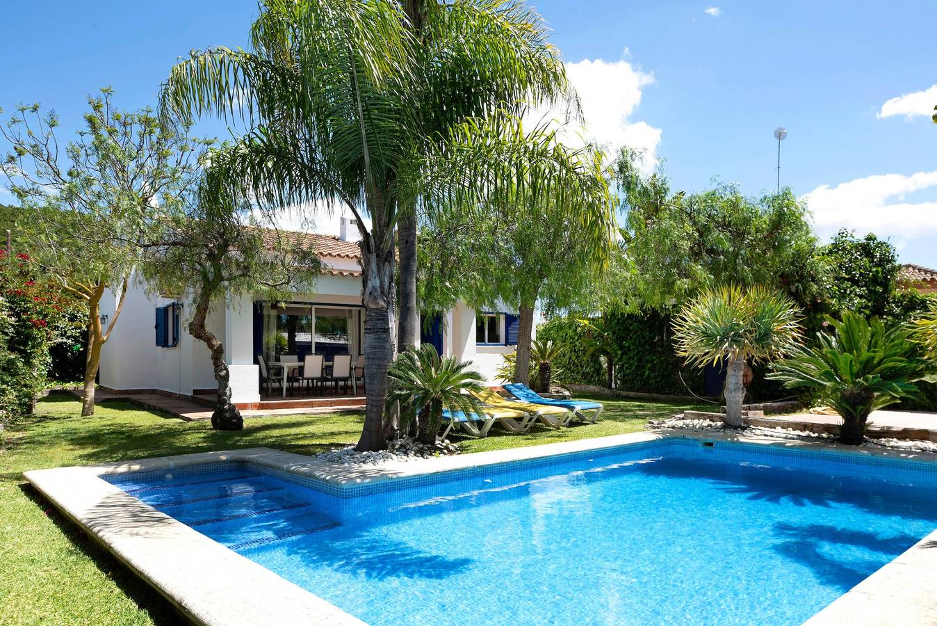 Villa 'Amura - Solo Familias' con piscina privada, Wi-Fi y aire acondicionado in Conil de la Frontera, Costa de la Luz