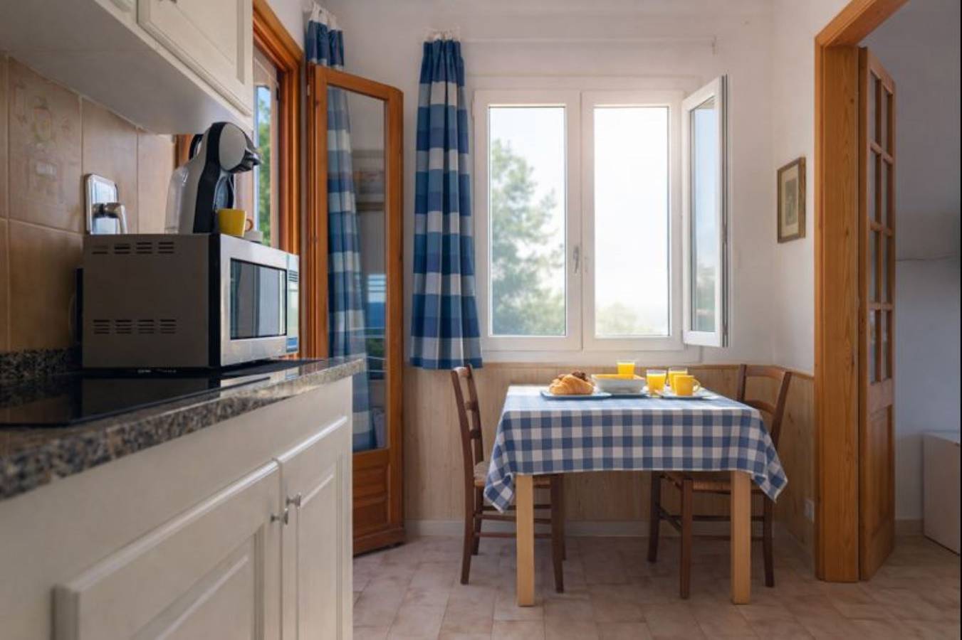 Appartement de vacances entier, Appartement de vacances pour 4 personnes avec terrasse in Morcone, Ile d'Elbe