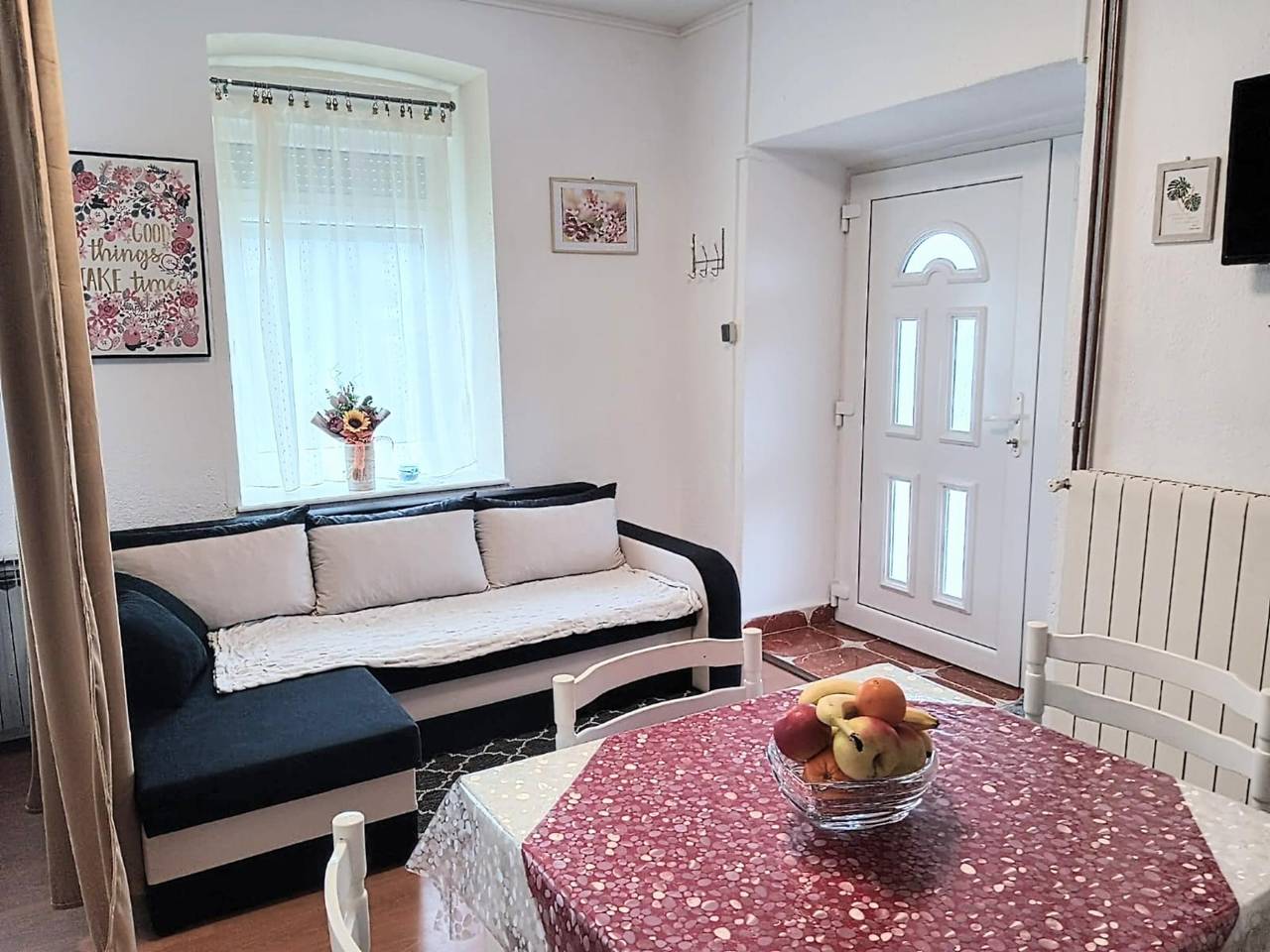 Entire studio, Apartments Jezerane - Studio Apartment in Jezerane, Lika-Senj