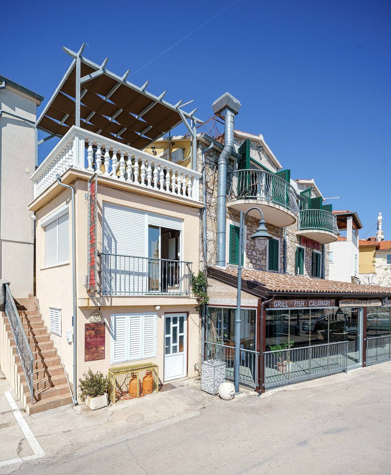 Ganze Wohnung, 3-Zimmer-Ferienwohnung am Strand Tribunj, Vodice A-4174-a in Tribunj, Šibenik-Knin