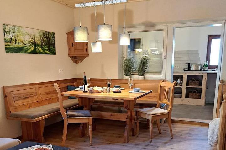 Ferienwohnung für 4 Personen, mit Terrasse und Sauna sowie Garten - 1