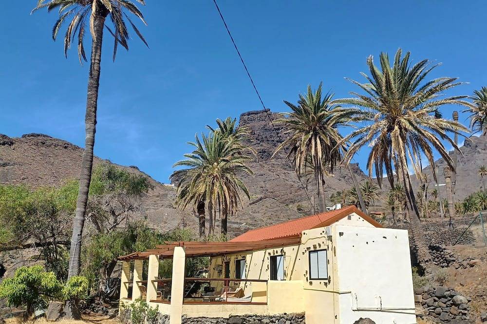 Rustikale, sehr ruhigen Haus mit großer Terrasse mit Blick auf das Meer. in Taguluche, Valle Gran Rey