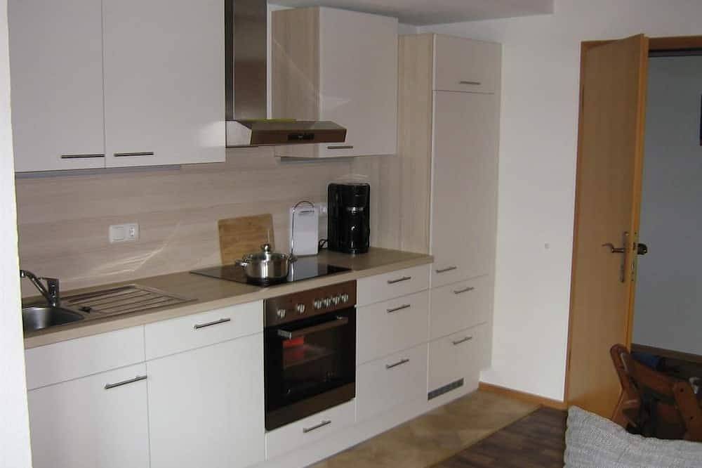 Ganze Wohnung, Ferienwohnung Georg Gassenhuber - Ferienwohnung (2 Schlafz.) in Unterammergau, Bayerische Alpen