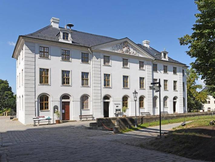 Ferienwohnung für 2 Personen, mit Ausblick in Festung Königstein