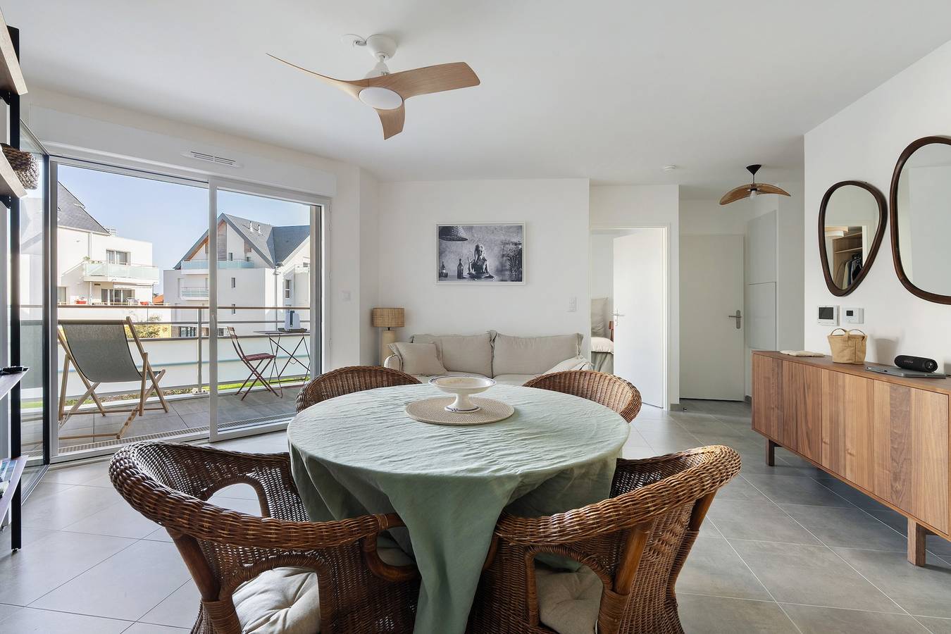 Ganze Wohnung, Gemütliches Apartment mit privater Terrasse – 5 Min. vom Alten Hafen entfernt in Pornic, Côte de Jade