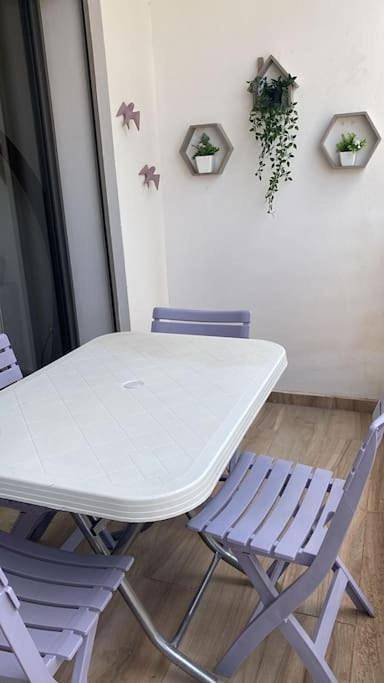 Gîte pour 2 personnes, avec balcon ainsi que piscine et jardin, animaux acceptés à Bouskoura - 3
