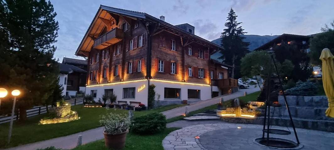 Ferienwohnung für 3 Personen, mit Terrasse und Garten sowie Ausblick