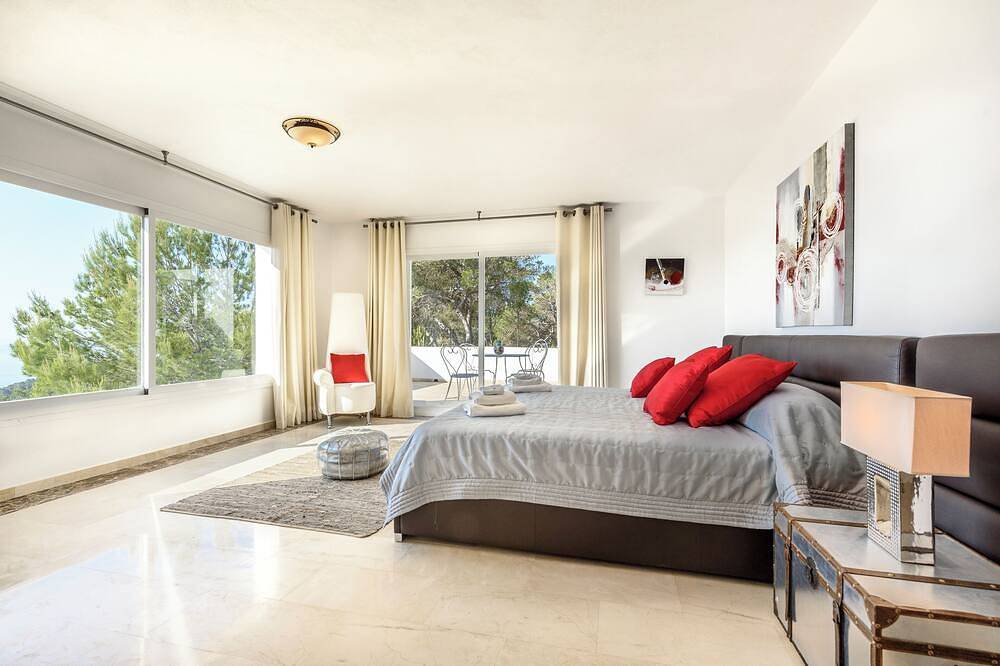 House Romero In Est Cubells Ibiza With 6 Rooms And Bathrooms And Amazing Sea View in Es Cubells, Sant Josep de sa Talaia