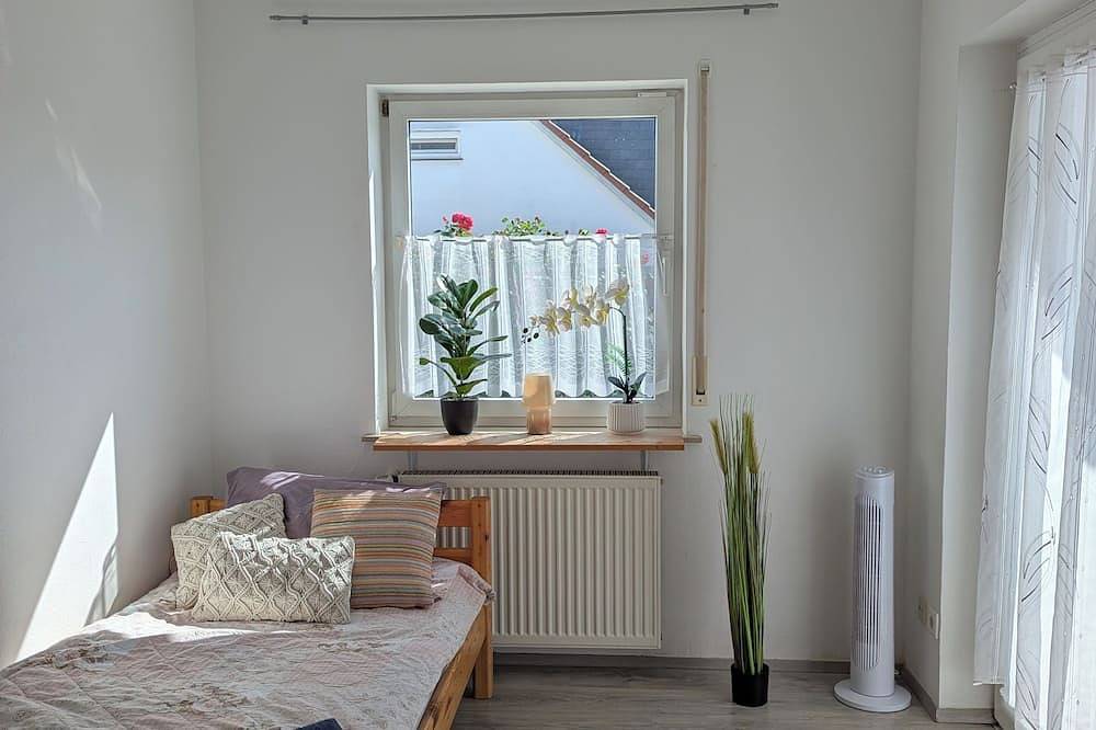 Ganze Wohnung, Wohnen auf Zeit in Bad Vilbel in Bad Vilbel, Wetterau