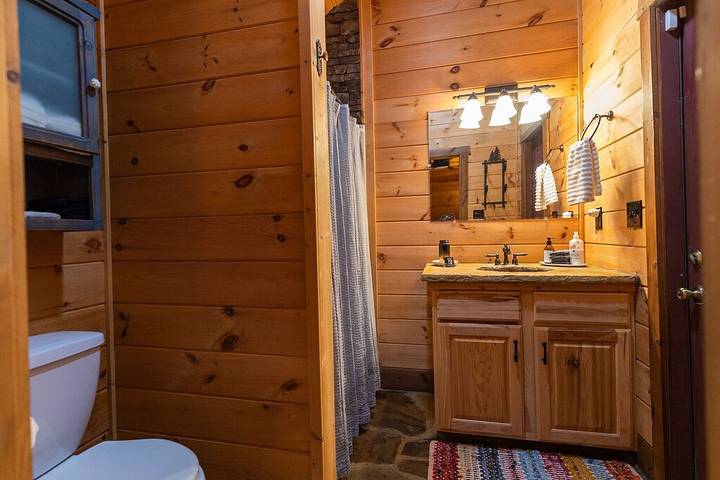 Blockhütte für 4 Personen, mit Balkon und Garten - 1