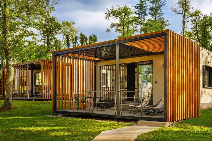 Ferienhaus für 5 Personen, mit Terrasse, mit Haustier in Njivice