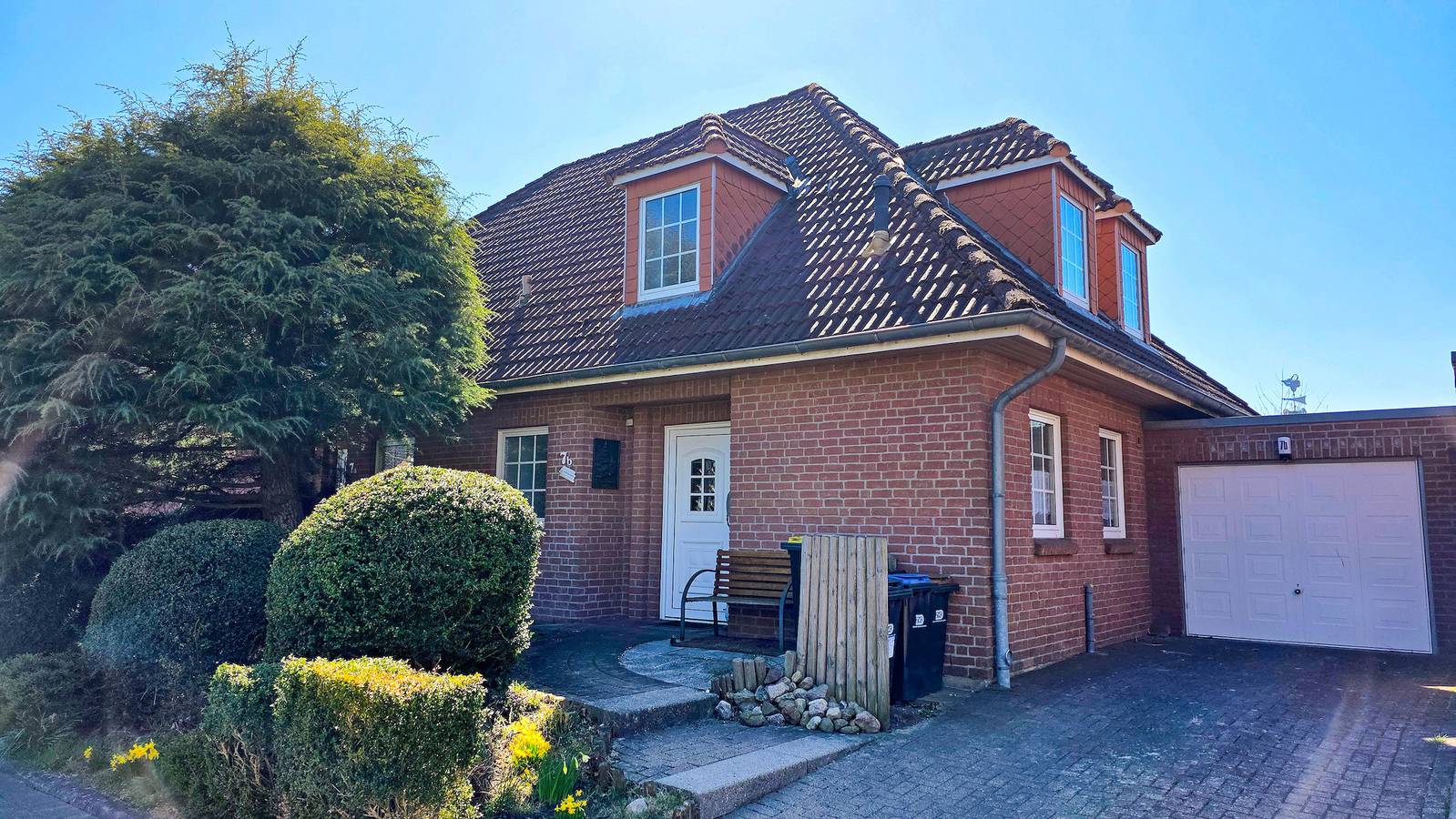 Holiday home for 6 people with garden in Grömitz, East Holstein