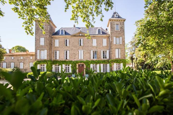 Maison d’hôte pour 2 personnes, avec Terrasse et Jardin ainsi que Piscine et Vue