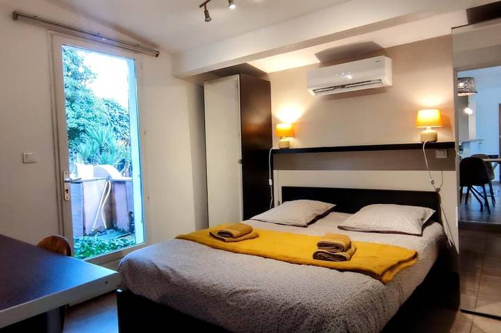 Location de vacances pour 6 personnes, avec jardin ainsi que jacuzzi et piscine, animaux acceptés à Castelnau-le-Lez - 2