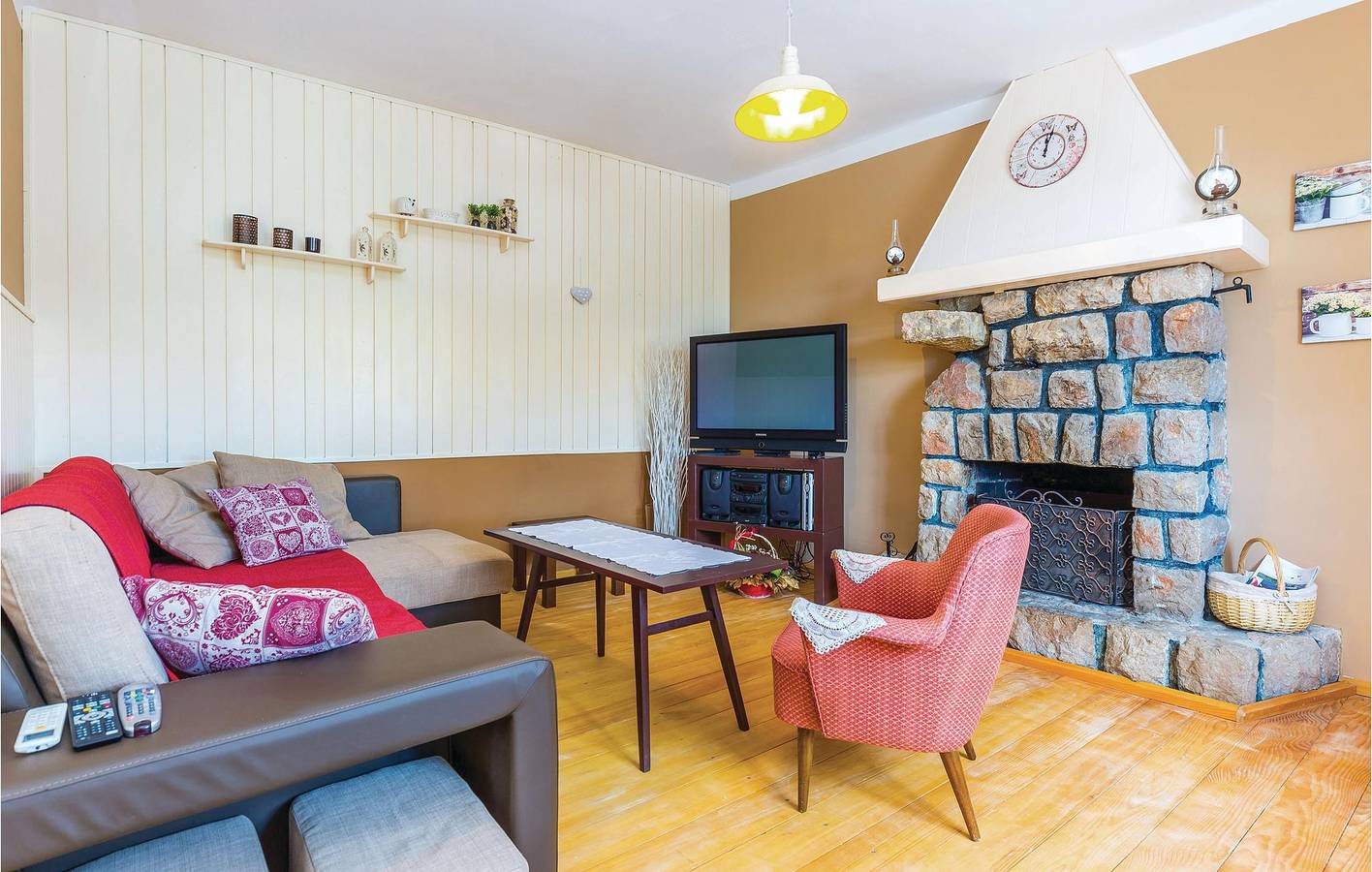 Geräumige 154 m² große Wohnung mit Terrasse, Parkplatz und WLAN in Bribir, Primorje-Gorski Kotar
