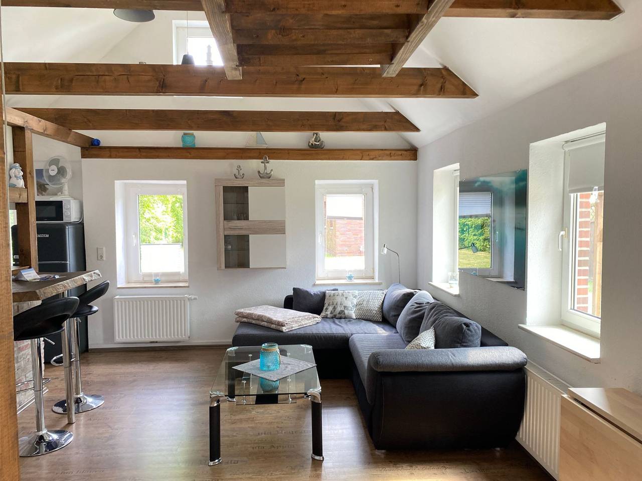 Freistehendes Friesenhaus Heimathafen in Halbemond, Nordseeküste