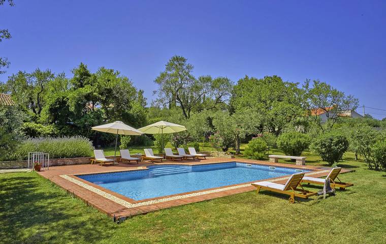 Villa für 10 Personen, mit Garten und Pool in Marčana - 2