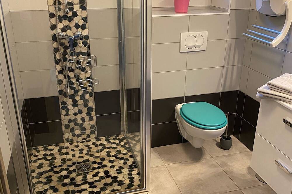 Appartement entier, T3 neuf, contemporain, climatisé, Wifi, Golfe Saint-Florent - Cap Corse, 1mn mer in Farinole, Région de Calvi