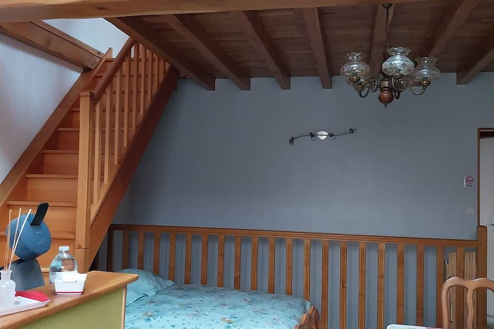 Ganze Wohnung, Gîte les Cocottes in Bairon-et-ses-Environs, Ardennen