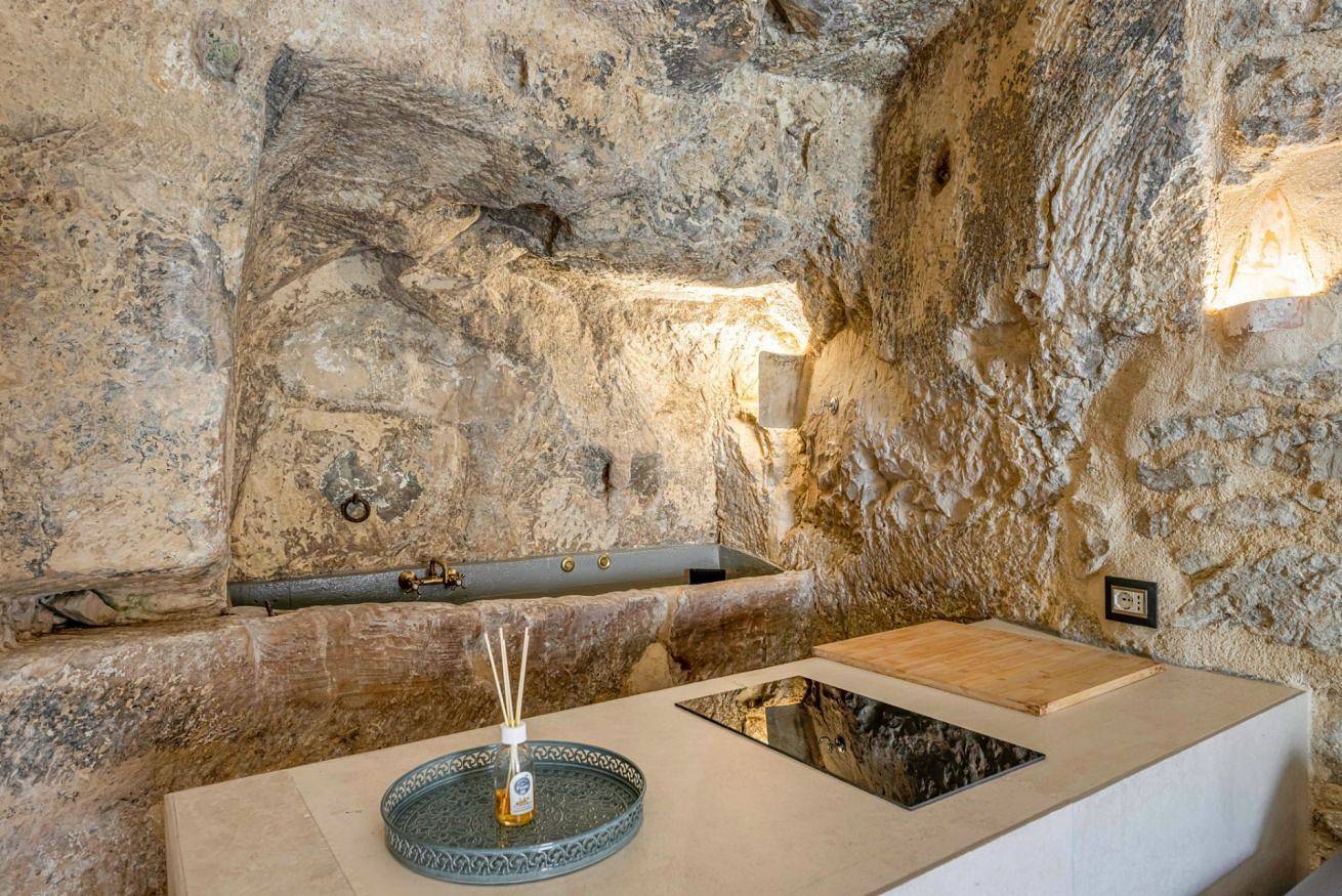Apartamento entero, Guesthost - Rifugio delle Grotte - Modica Castle in Modica (town), Módica