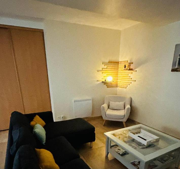 Location de vacances pour 2 personnes, avec piscine et jardin ainsi que jacuzzi et terrasse dans Le Dossen - 2