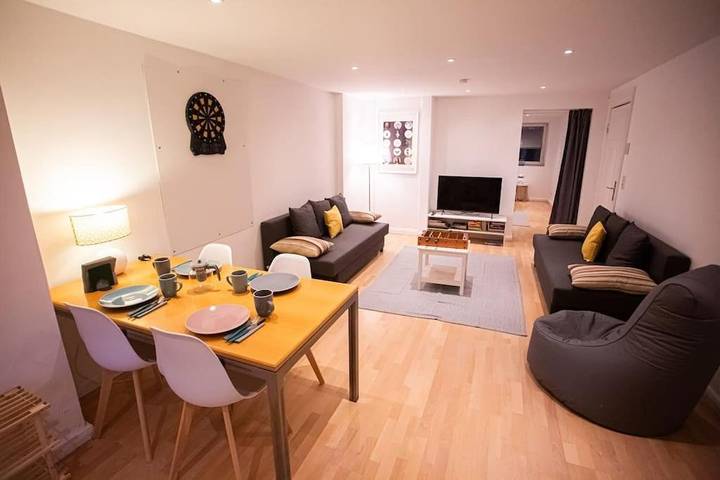 Ferienwohnung für 6 Personen, mit Haustier in Hamburg-Nord