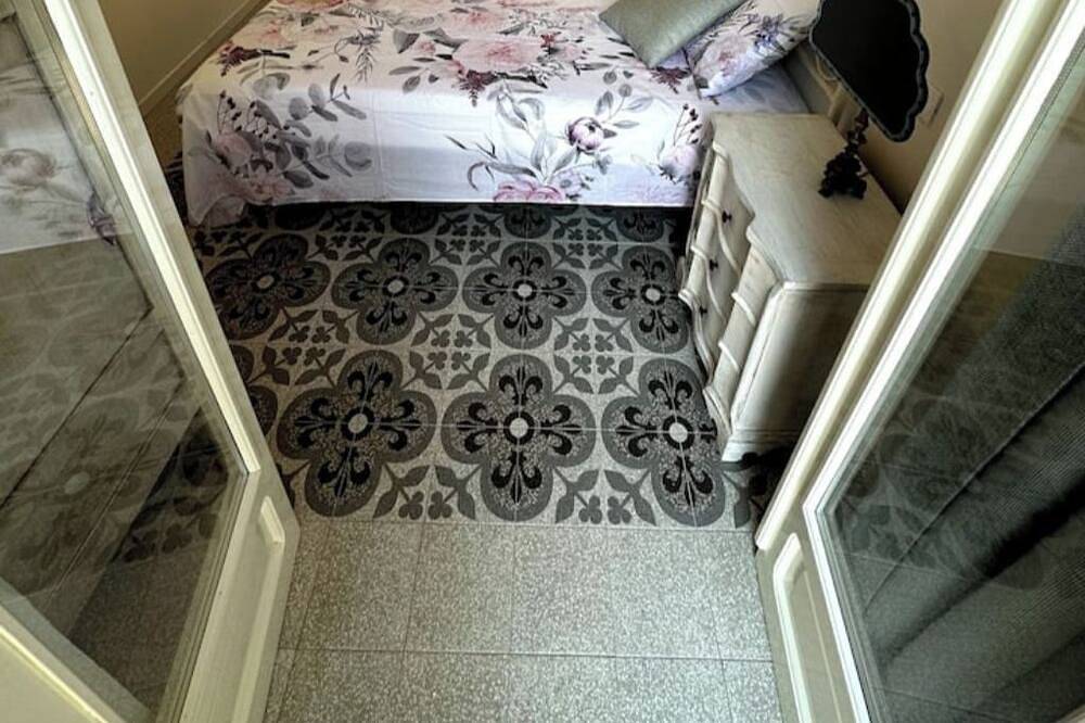 Entire apartment, Delightful two-room apartment Mottino23 in Marciana Marina, Elba