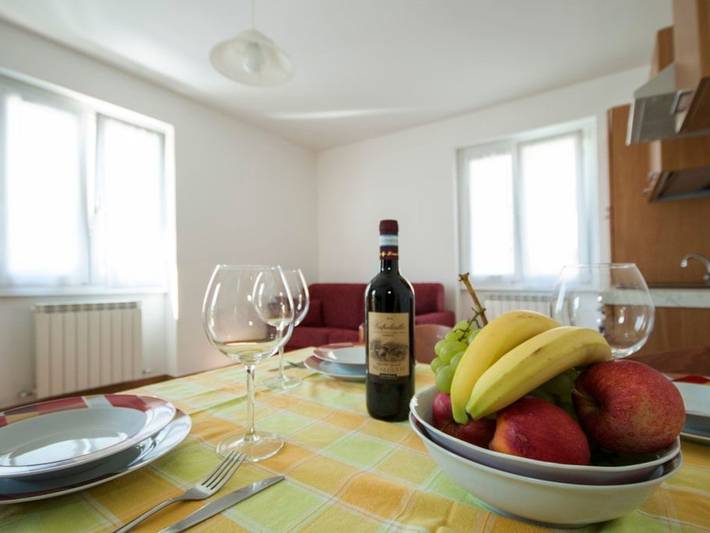 Gîte pour 4 personnes, avec jardin et piscine à Domaso - 2