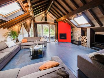Gîte pour 23 Personnes dans Waimes, Hautes Fagnes, Photo 1