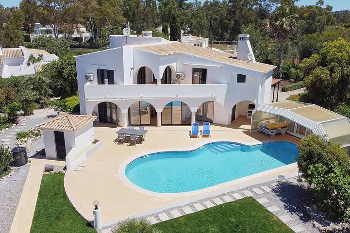 Chalet para 12 personas, con jardín - 1