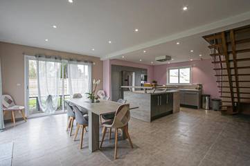 Location de vacances pour 8 personnes, avec jardin à Englesqueville-la-Percée