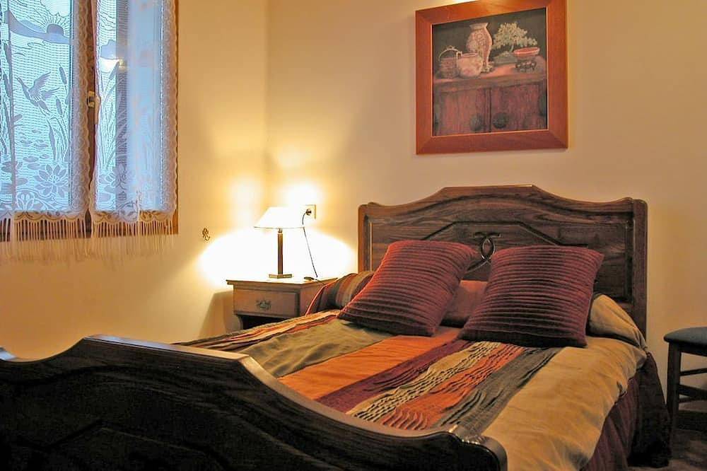 Toki-Ona und Navarlaz Häuser für 35 Personen in Luzaide, Navarra Provinz