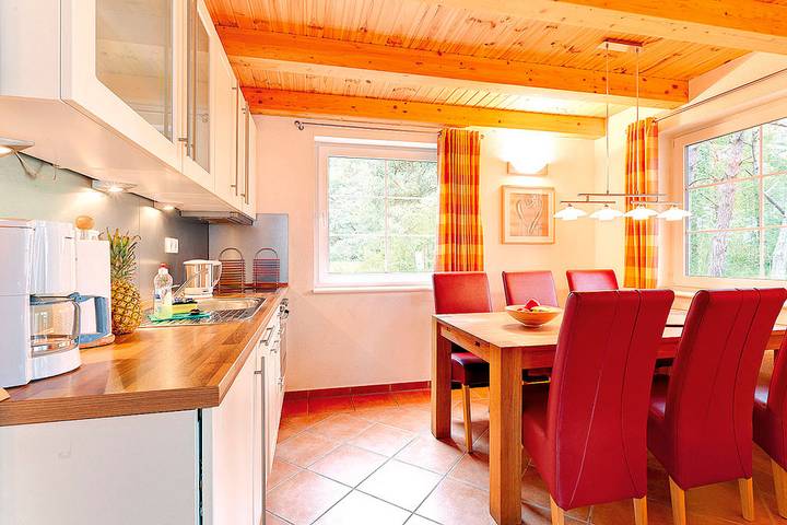 Ferienhaus für 6 Personen, mit Terrasse und Sauna in Baabe - 3