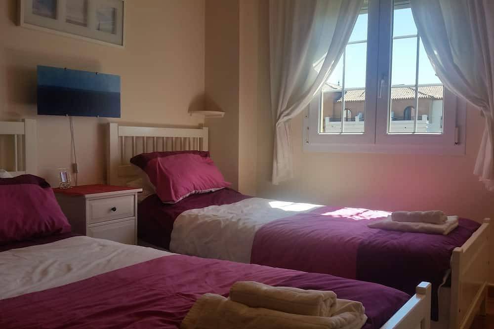 Entire apartment, Casa Chareb - Stunning Views. Beach Location. Unforgettable Holiday in Isla Canela, Ayamonte