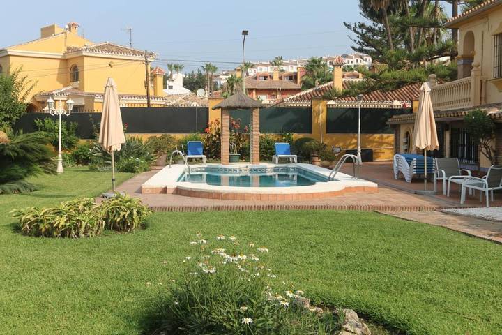 Casa rural para 10 personas, con jardín y piscina en Rincón de la Victoria - 2