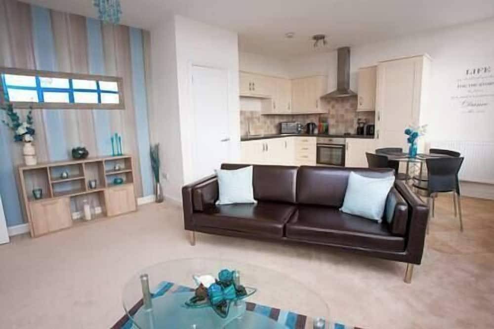 Entire apartment, Comfortable Swindon 1 bedroom Town Centre Apartment, Free Parking in Swindon, North Wessex Downs
