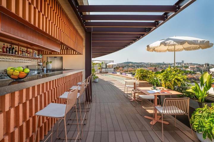 Aparthotel para 2 pessoas, com piscina e jardim no Porto