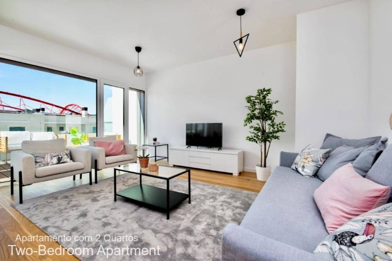 Apartamento inteiro, Apartment with Balcony in Lisboa, Costa de Lisboa