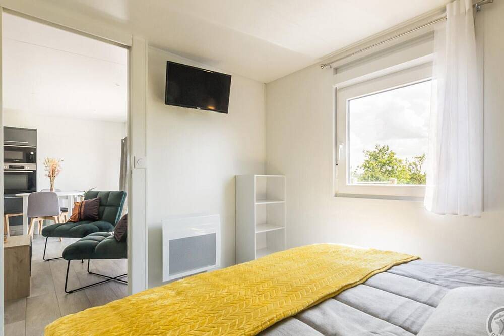 Apartamento entero, Casa móvil acogedora en Saint-Lô, terraza privada, se aceptan mascotas in Saint-Lô, Región de Saint-Lô