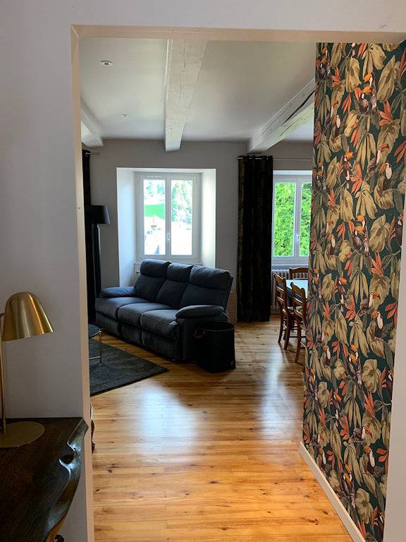 Gîte de caractère, 15 min Besse, entièrement rénové in Égliseneuve-d'Entraigues, Parc naturel régional des Volcans d'Auvergne