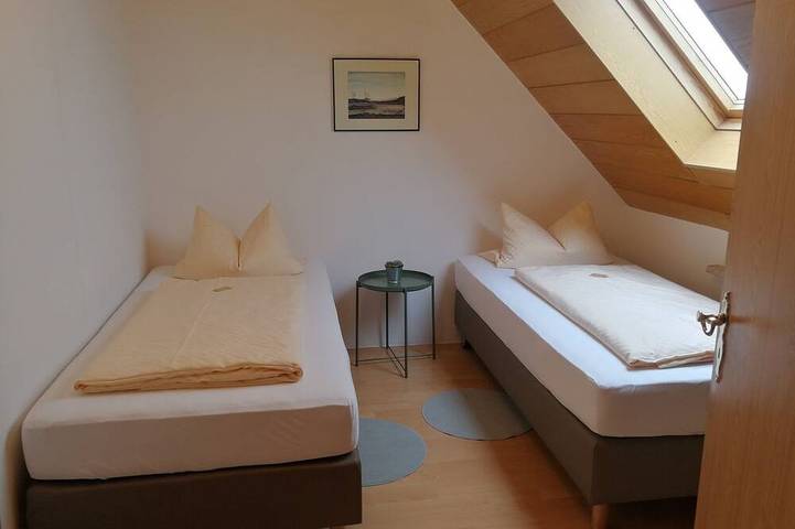 Ferienwohnung für 4 Personen, mit Balkon und Pool in Hohenberg an der Eger - 2