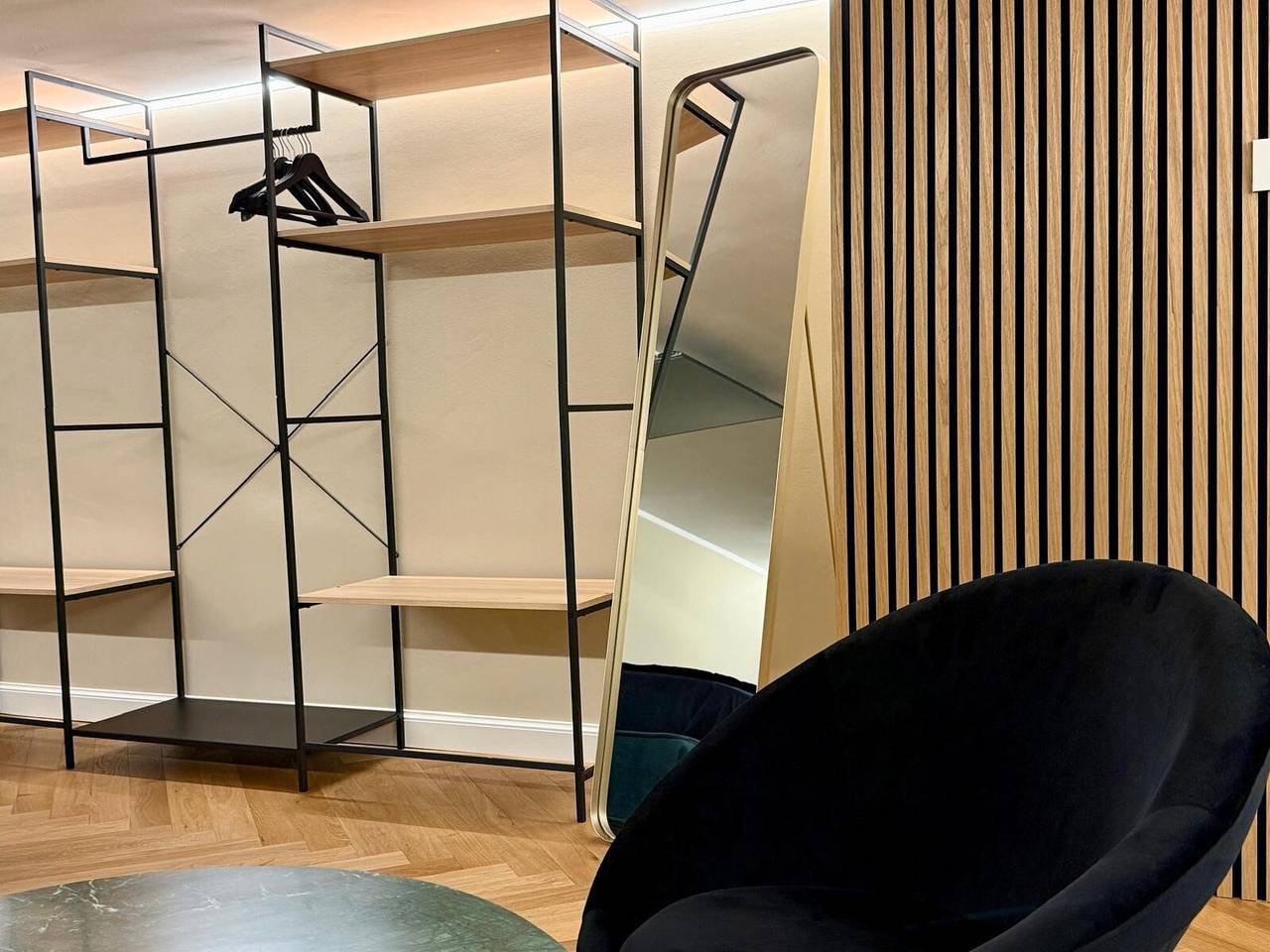 Apartamento entero, Loft en Turín con balcón, Wi-Fi y aire acondicionado in Turín, Provincia de Torino