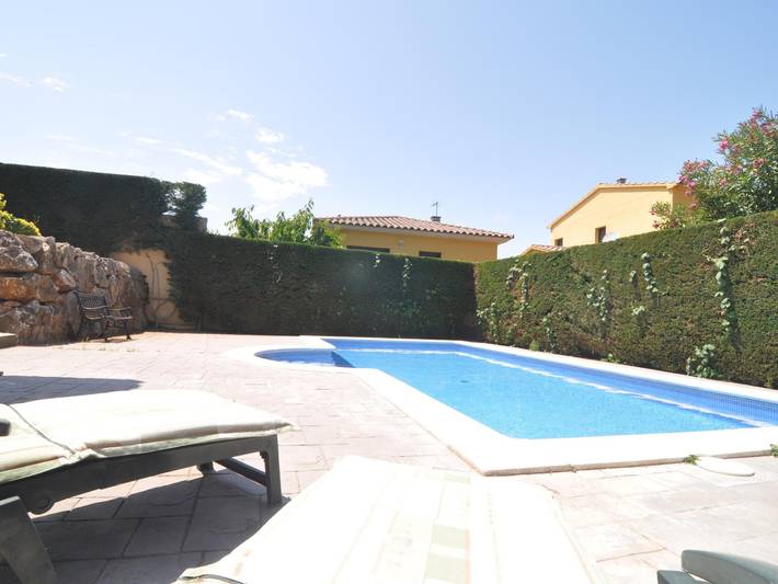 Villa pour 6 personnes, avec terrasse à L'Escala - 2