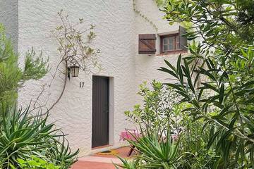 Villa pour 6 personnes, avec balcon et jardin dans Sagone